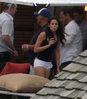 /album/breaking-dawn-part-1/b367cf2e78af7a7fcdb77ae6f90f7ee4d31c950b-jpeg/